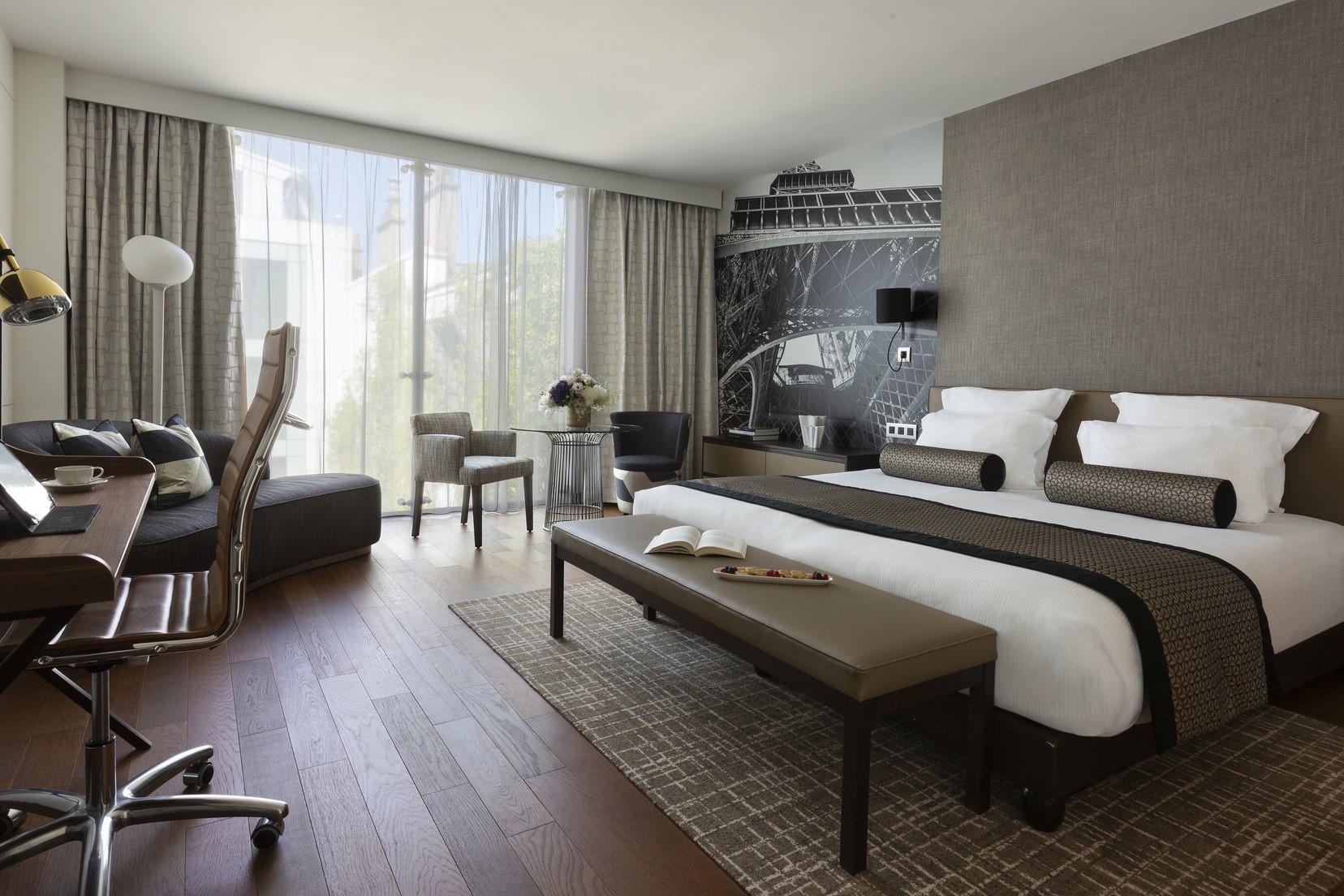 La Clef Tour Eiffel Paris By The Crest Collection Hotel Екстериор снимка